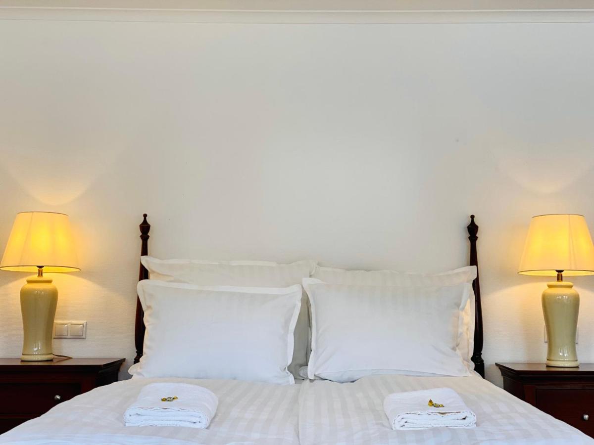 Opera16 Guestrooms بودابست المظهر الخارجي الصورة