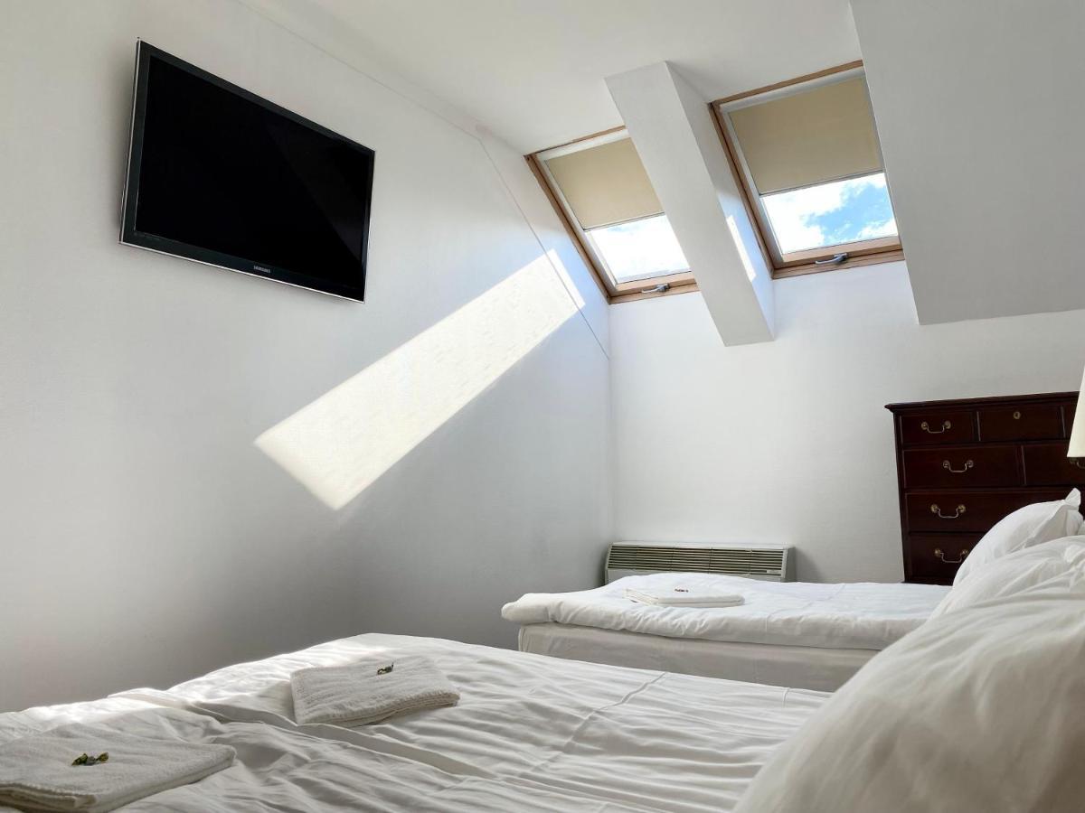 Opera16 Guestrooms بودابست المظهر الخارجي الصورة
