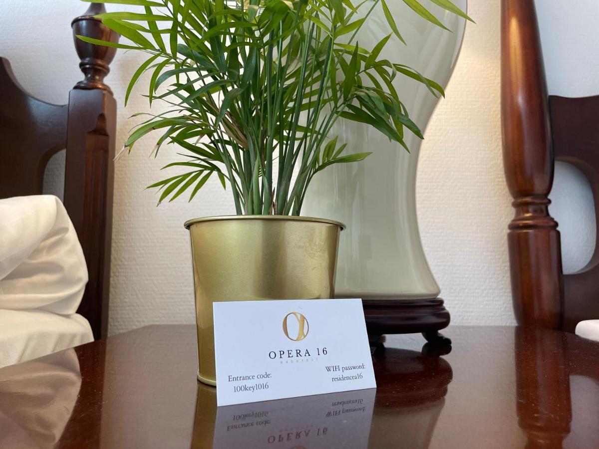 Opera16 Guestrooms بودابست المظهر الخارجي الصورة