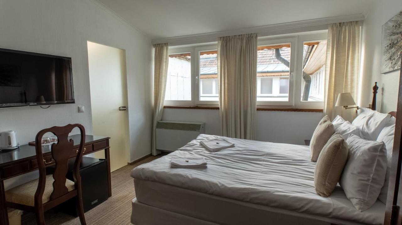 Opera16 Guestrooms بودابست المظهر الخارجي الصورة