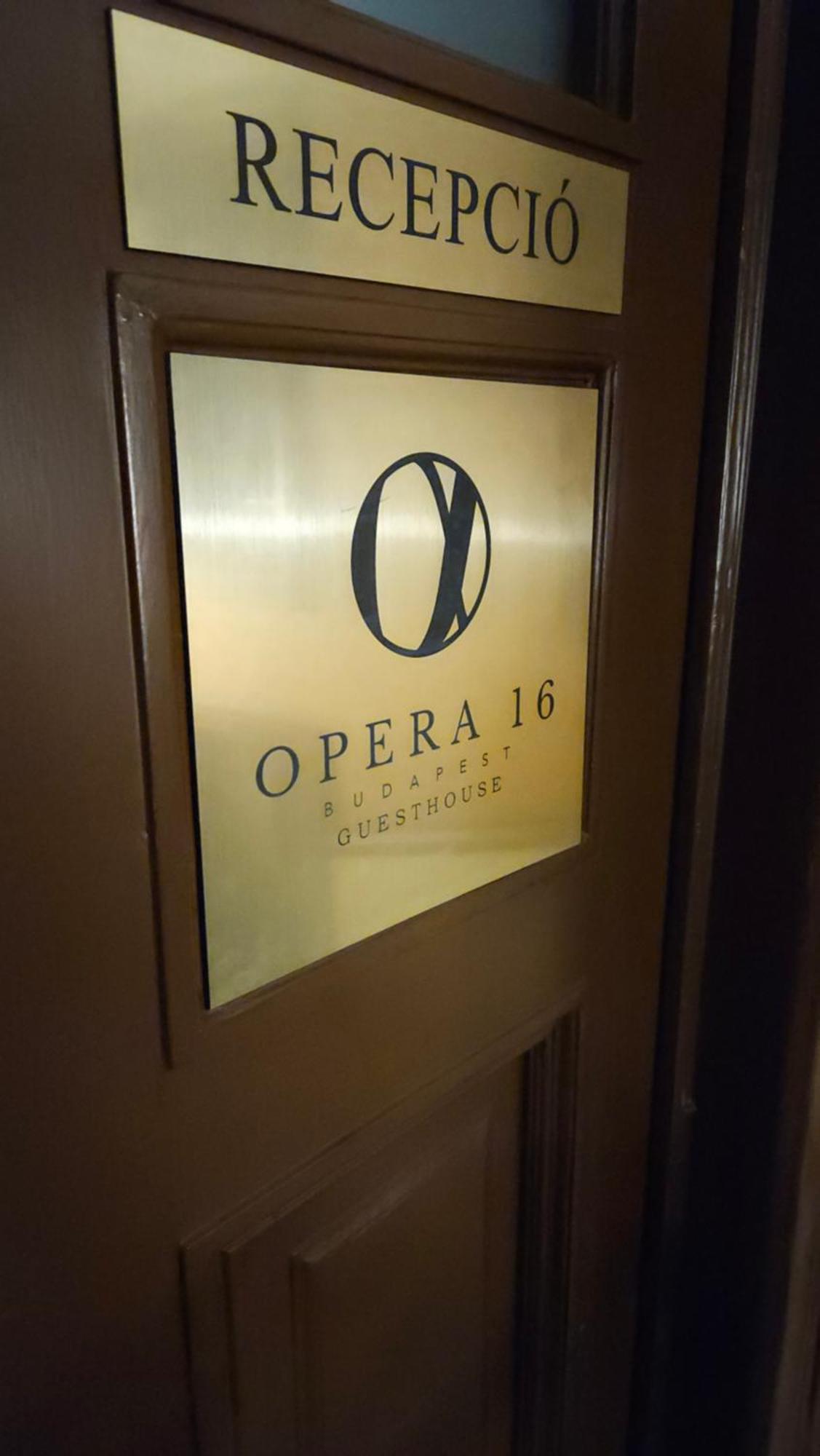 Opera16 Guestrooms بودابست المظهر الخارجي الصورة