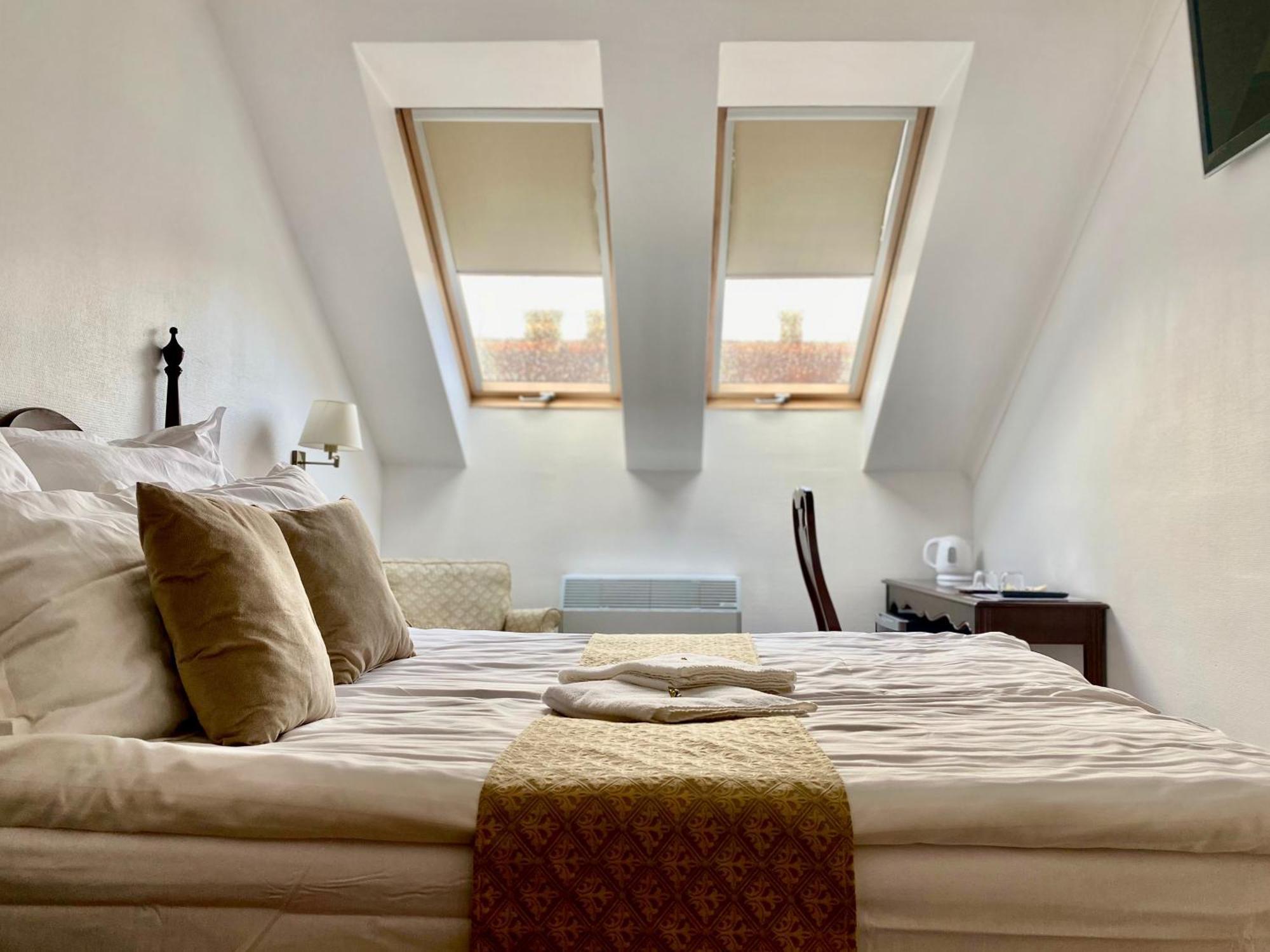 Opera16 Guestrooms بودابست المظهر الخارجي الصورة